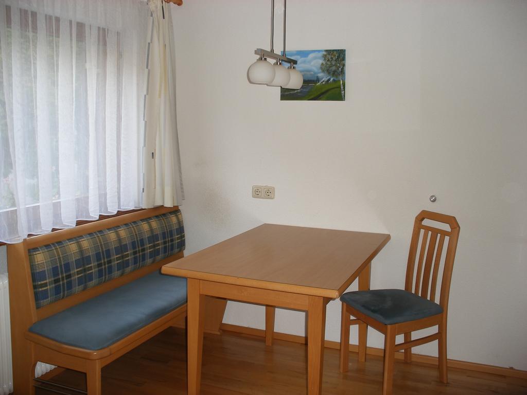 Haus Ausserbach Гашум Номер фото